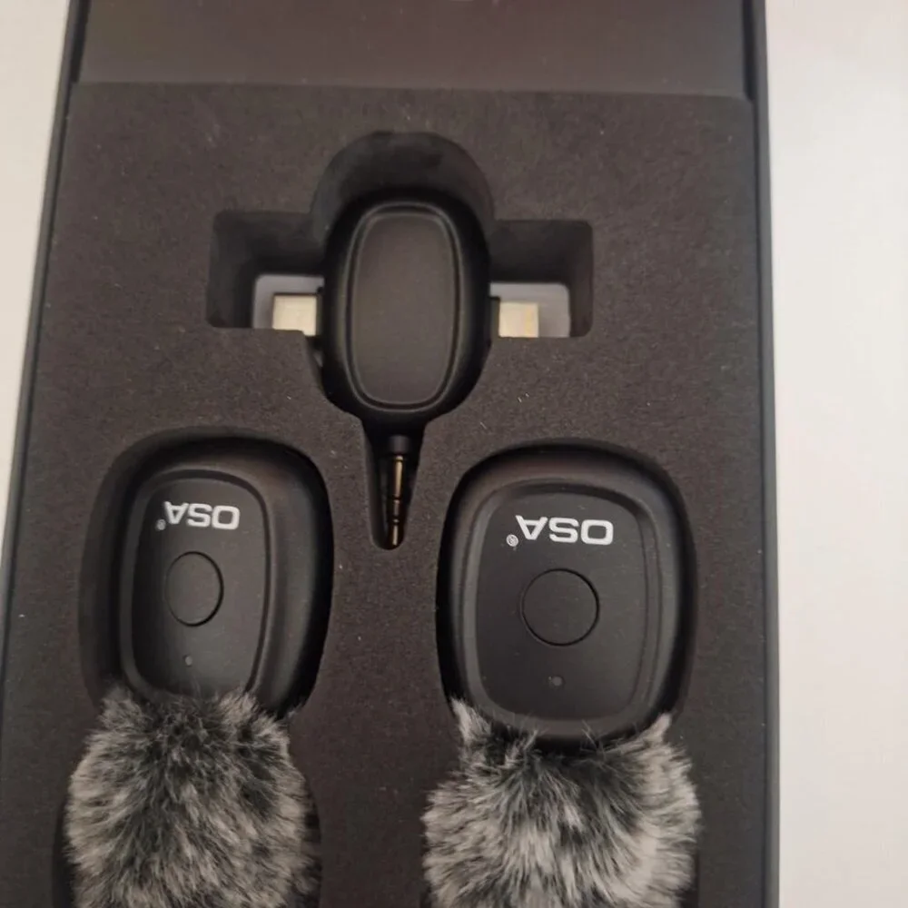 Wireless Lavalier Microphone,3 in 1 Mini Wireless Microphone w/ Noise Reduction